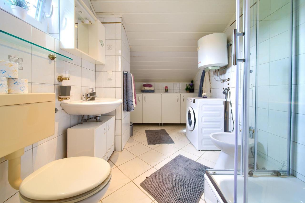 Apartment Mladen Krk Town Esterno foto